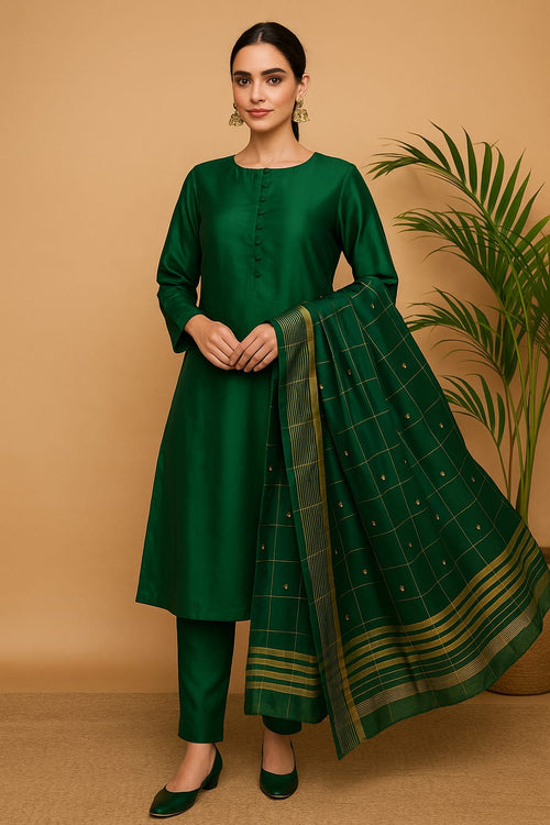 EMERALD GREEN